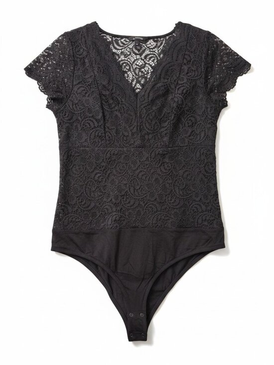 torrid Tops - Torrid Shot Sleeve V-neck Lace Bodysuit